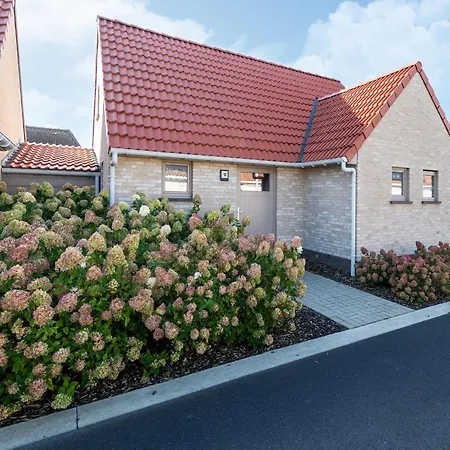 Tatil Evi Cozy Polder House On The Westhinder Domain Koksijde